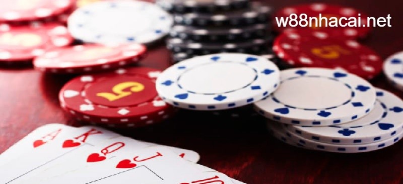 Mẹo đặt cược thùng phá sảnh chắc thắng trong Poker 